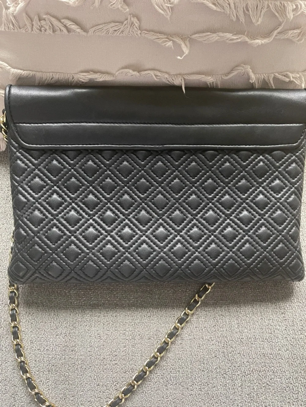 Tory Burch- Black Quilted Leather Shoulder Bag with Gold Chain
